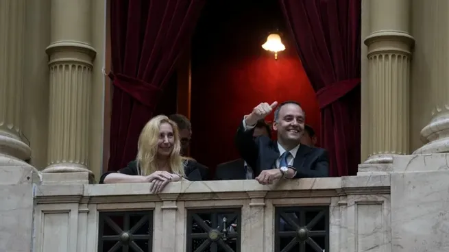 manuel-adorni-karina-milei