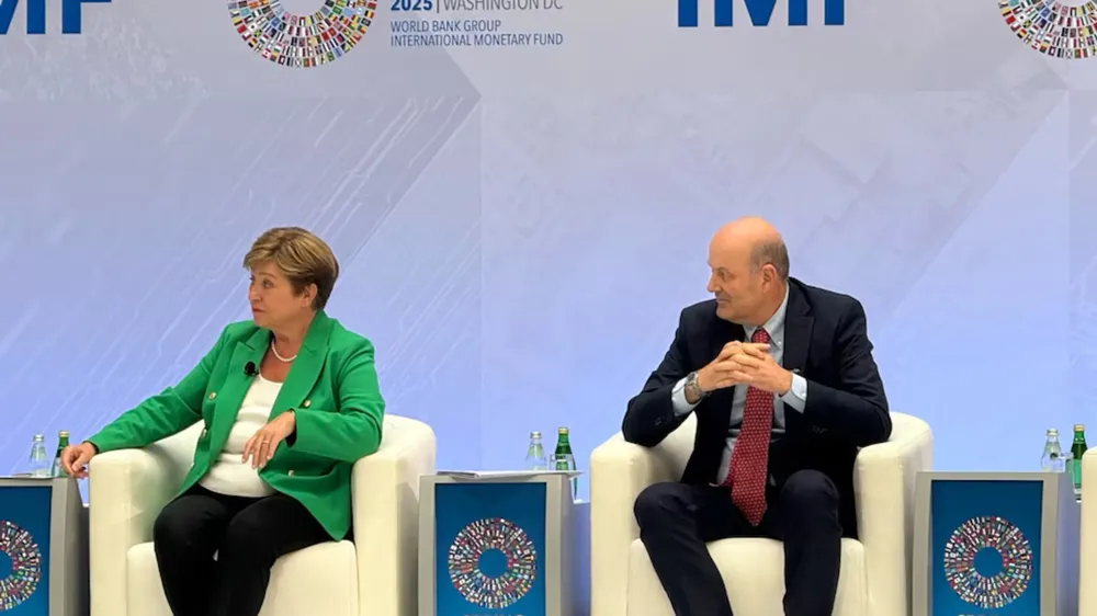 XUJX64PGT5AE3KU7T2NRRO6QJE