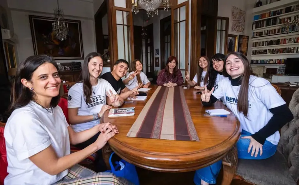 2T6S3HUW6NDF7G5TQ4B5C6SOS4