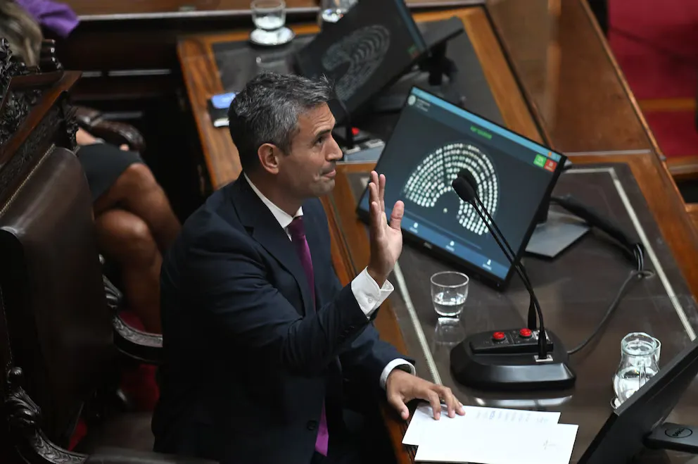 NCUHNAKHQRFR7K6O5TEZZZMJ4E