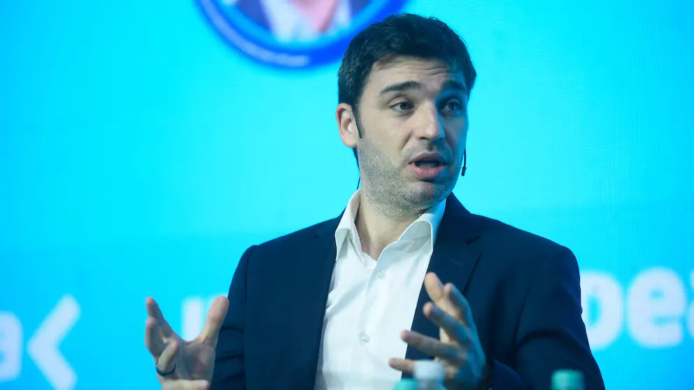 ACUZ4BVEIBBENDLFTP3TS52VRI