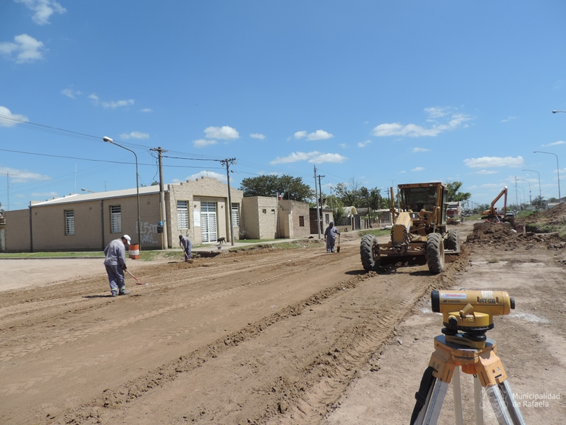 Trabajos de obras públicas en diferentes sectores de la ciudad