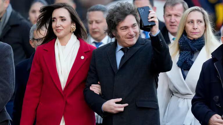 TMJTXLZZARDLLF66FESAMW6YJI