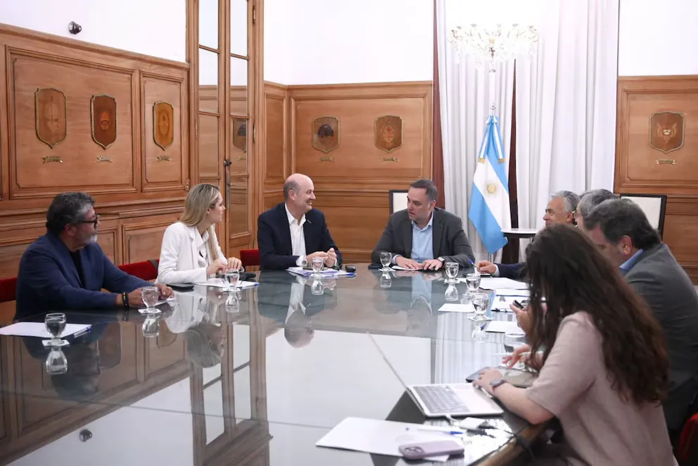 HMNXLELTANCHHBWK4LM2JLV5L4