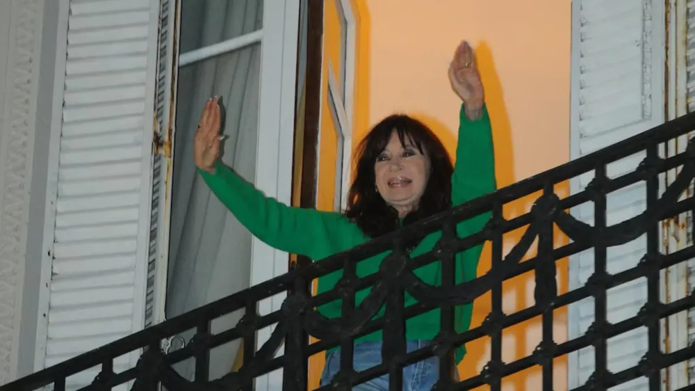 4RBR24QSFFGT5EWCAMSQ7DJ2LE