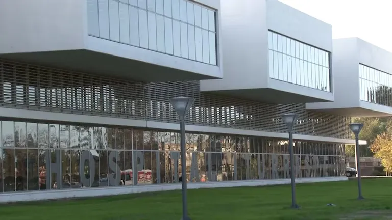 4LFVPT5TPJEMHON66MGBOACMKU