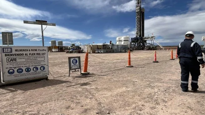 chevron-el-trapil-vaca-muerta-rig